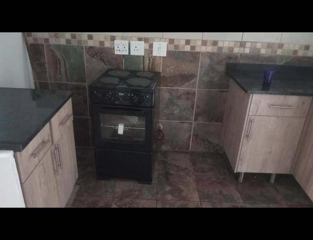 1 BEDROOM APARTMENT FOR SALE IN SUNNYSIDE